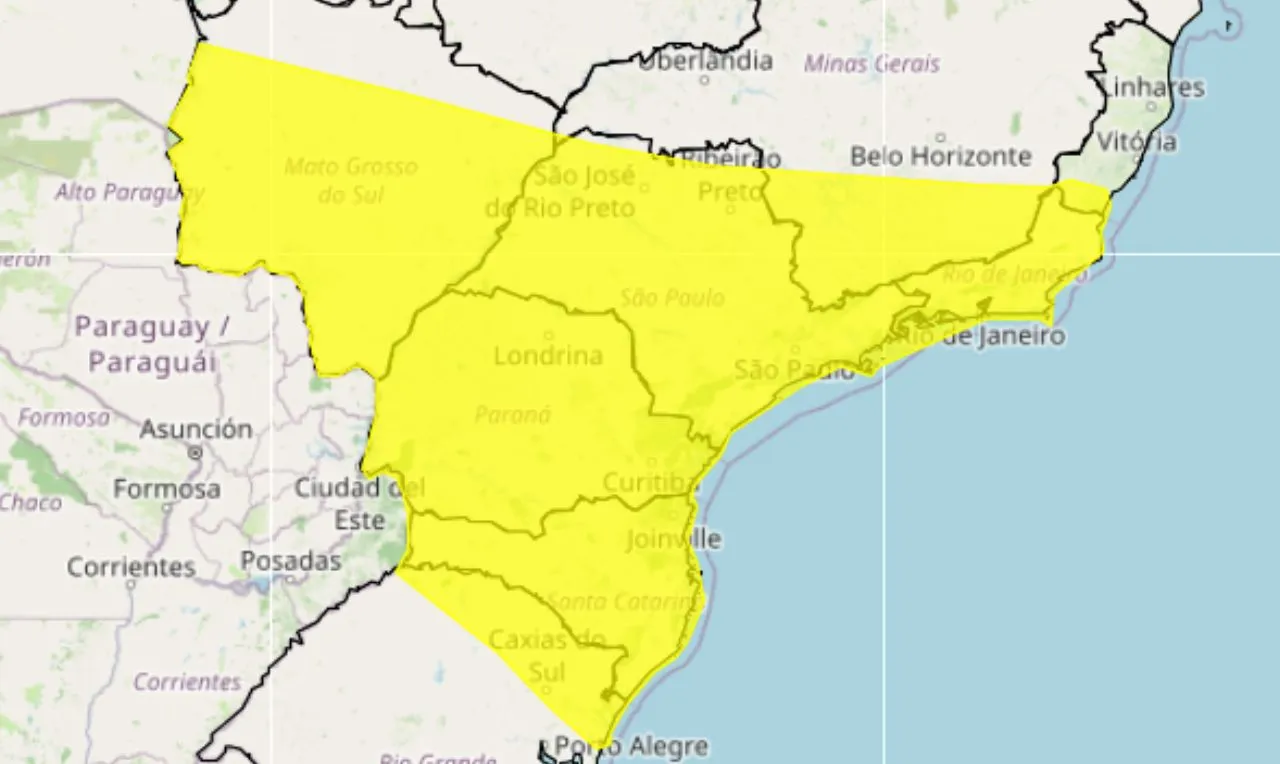 o mapa mostra as &aacute;reas em alerta para chuva intensa e ventos